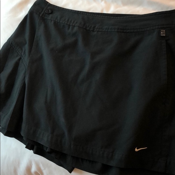 NIKE pleated black skort - Picture 7 of 7